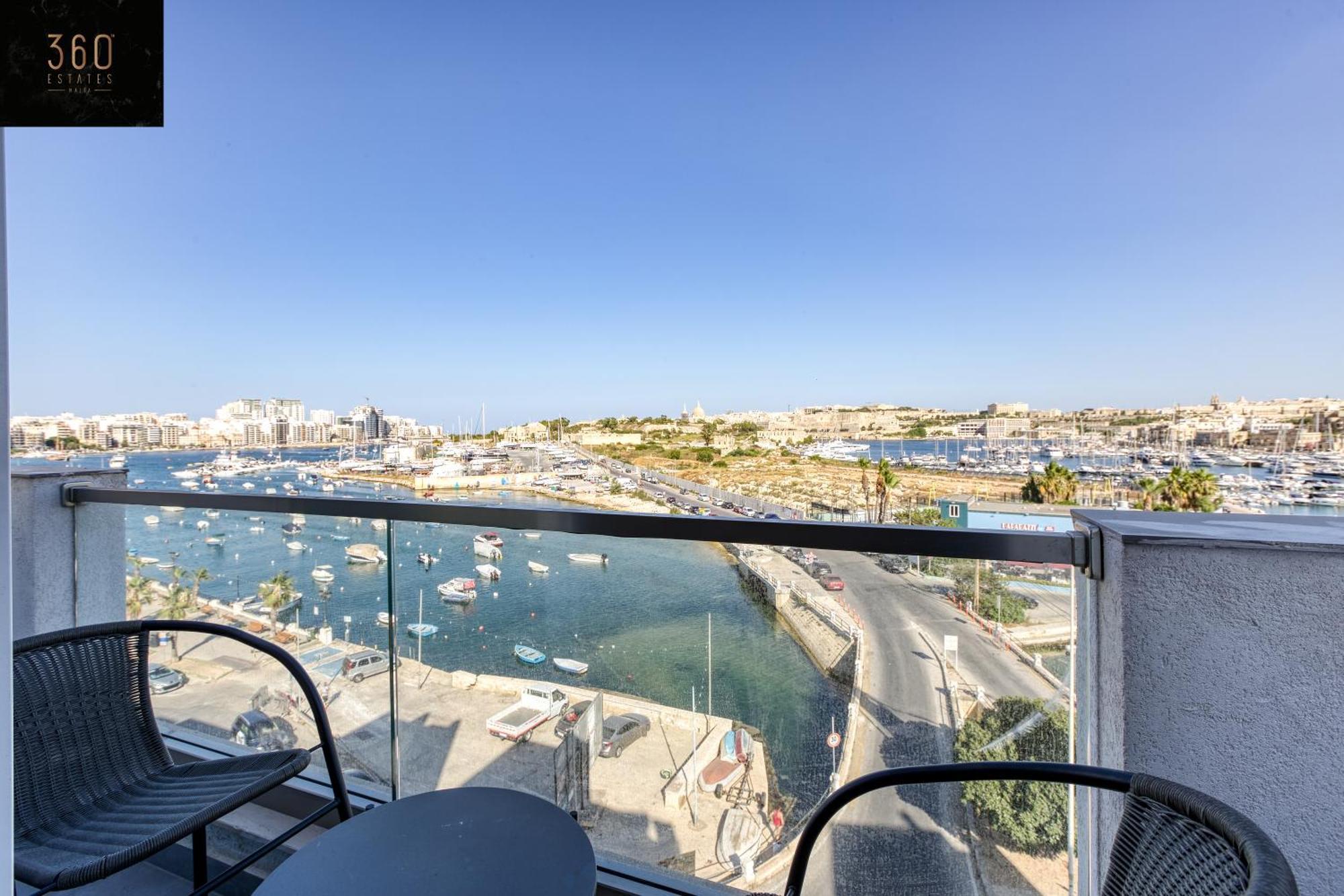 Gzira'S Seashore Stayaway Close To Manuel Island Exterior photo