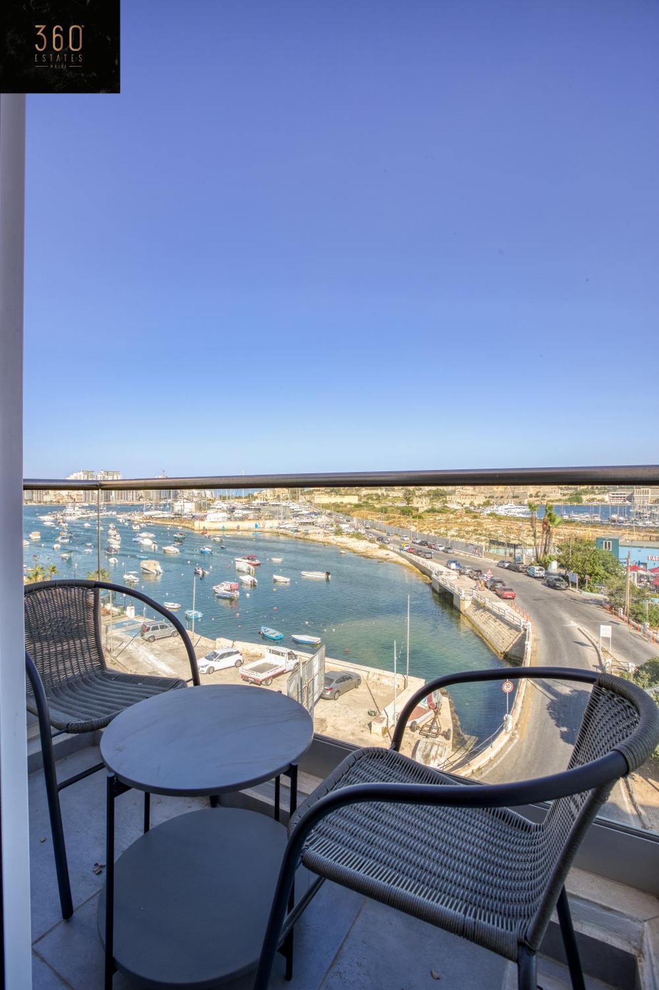Gzira'S Seashore Stayaway Close To Manuel Island Exterior photo