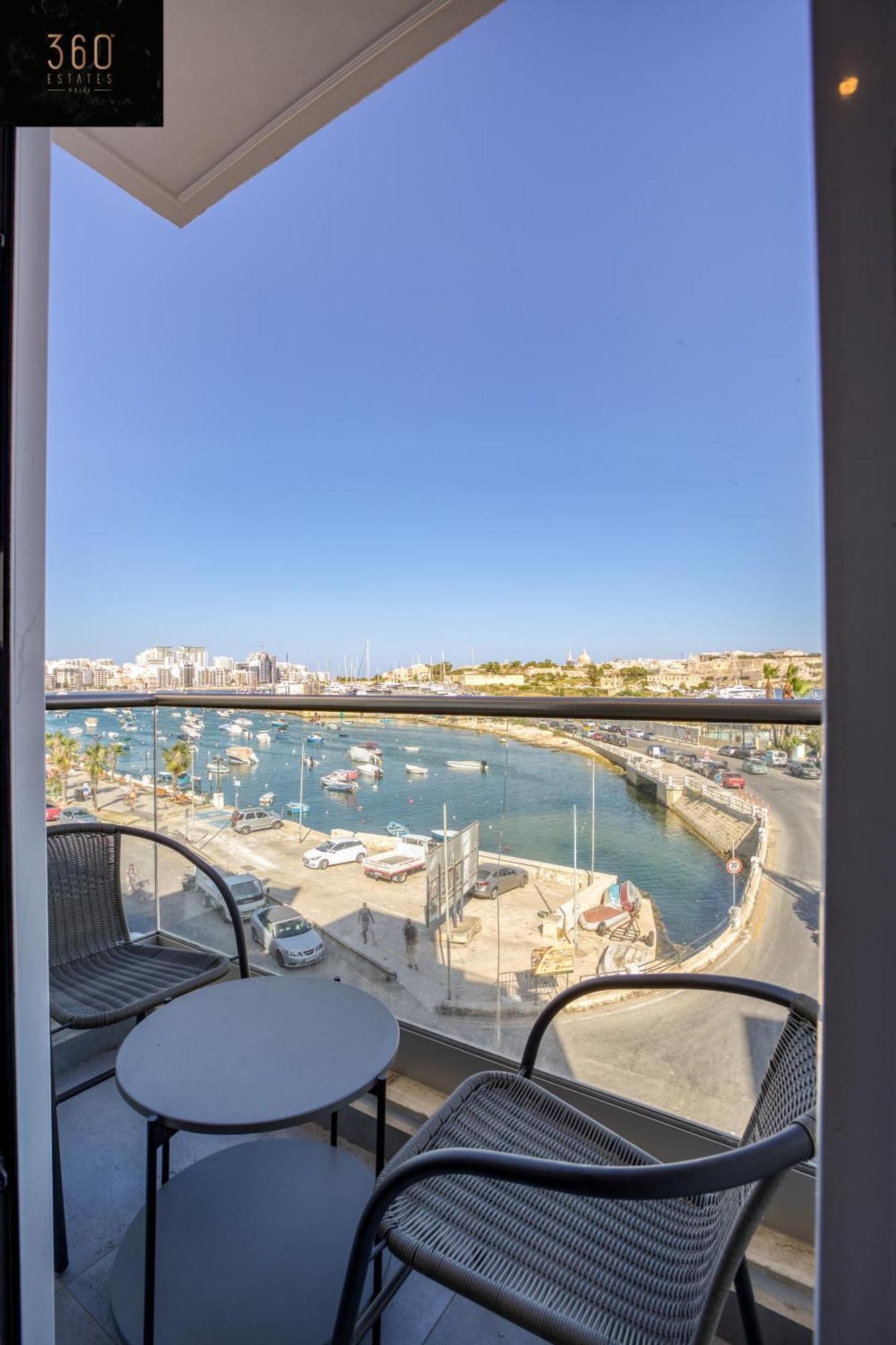 Gzira'S Seashore Stayaway Close To Manuel Island Exterior photo
